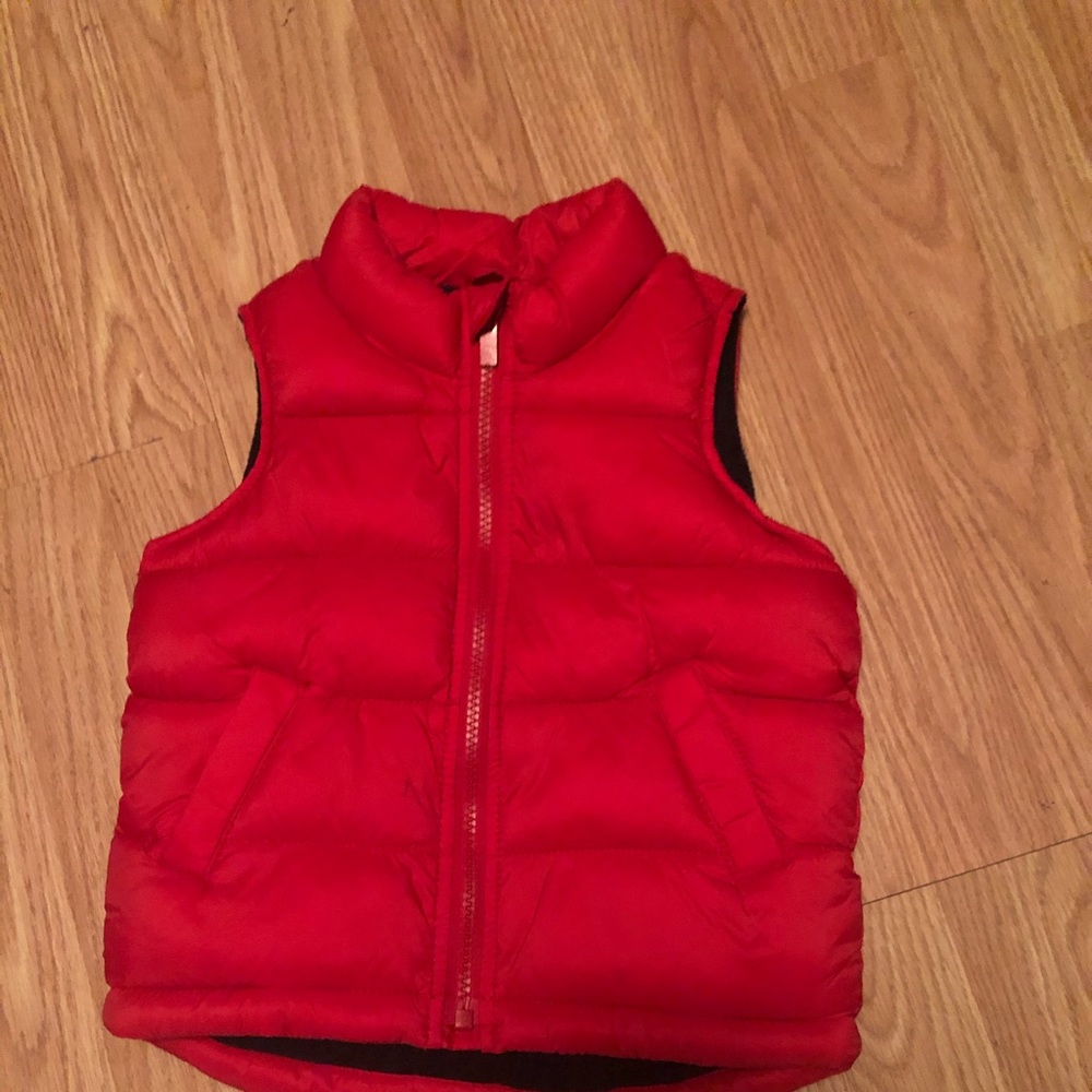 Old navy puffer vest